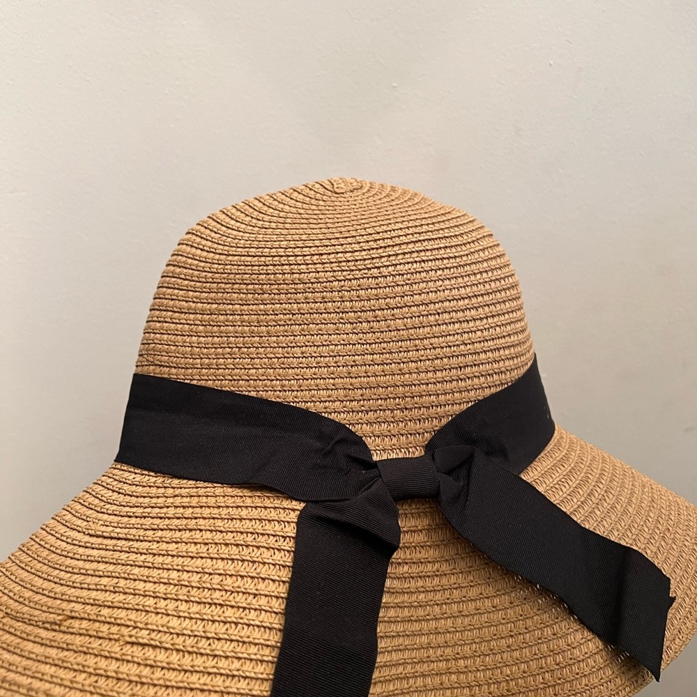 Straw hat - Picture 6 of 9